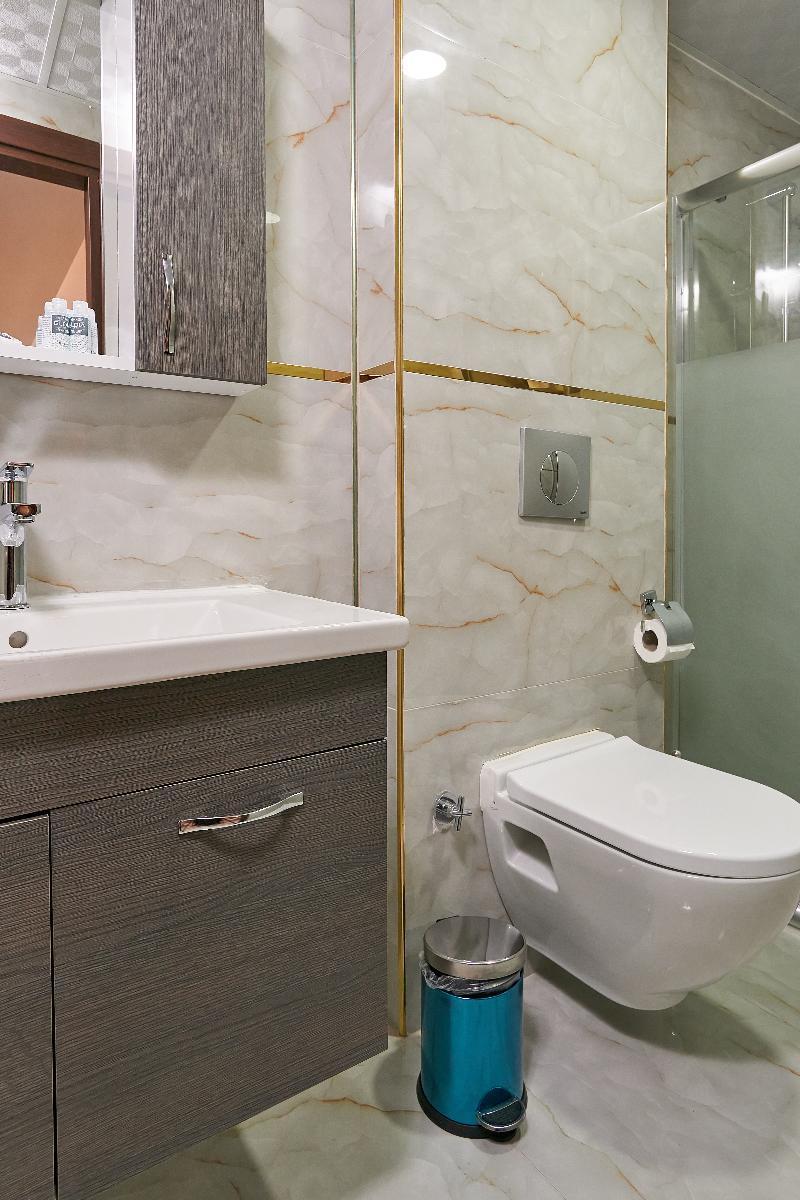 Renzo Istanbul Exteriör bild